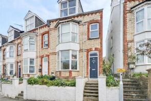 18, Horne Road, Ilfracombe EX34 8HD