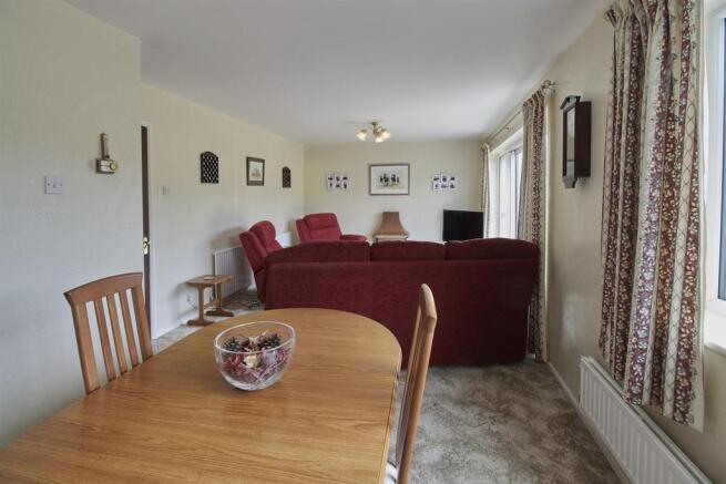 Lounge Dining Room to Rear