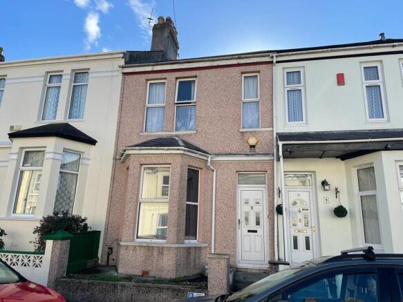 4-bed terraced on Gifford Terrace Road, Peverell, £185,000