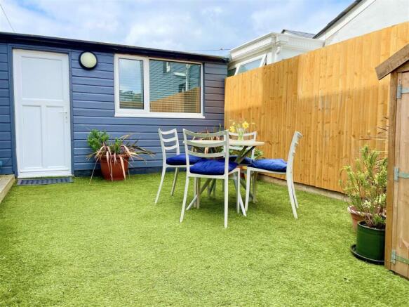 ANNEXE