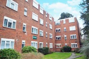72b, The Firs, Alexandra Road, Hounslow TW3 4HR