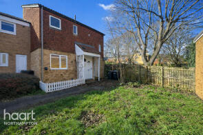 7, Ham Meadow Drive, Northampton NN3 5AG