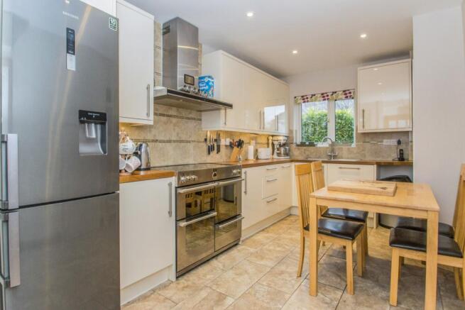 Kitchen/breakfast ro
