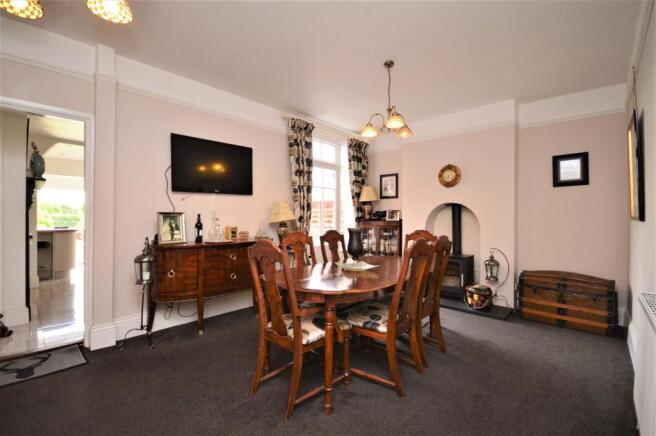 6 Dining Room Kings Acre.JPG