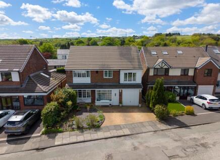 Quarlton Drive, Hawkshaw, Bury