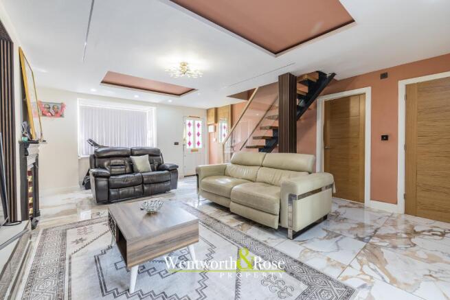 Laburnum Road, Birmingham, West Midlands, B30 2BA photo 4