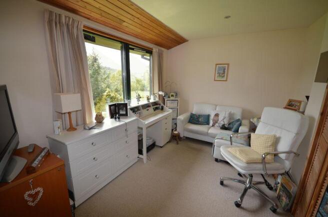 Bedroom 5/Snug
