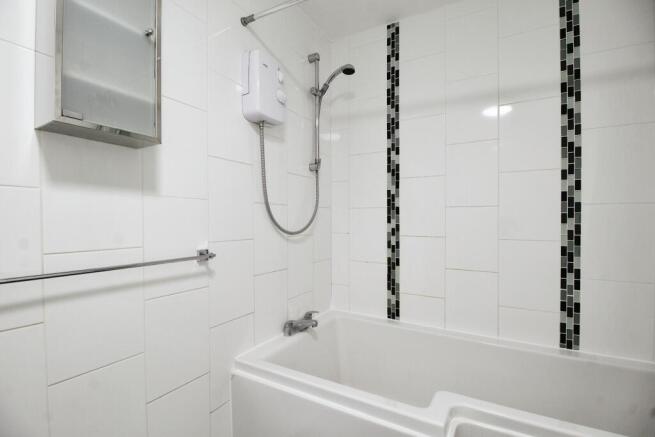 1 bed Apartment to rent Image 7
