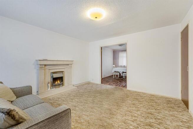 11 JOHN LENNON DRIVE (8 of 33).jpg