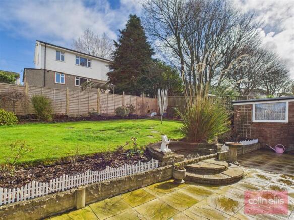 2 bed Detached Bungalow for sale Image 12