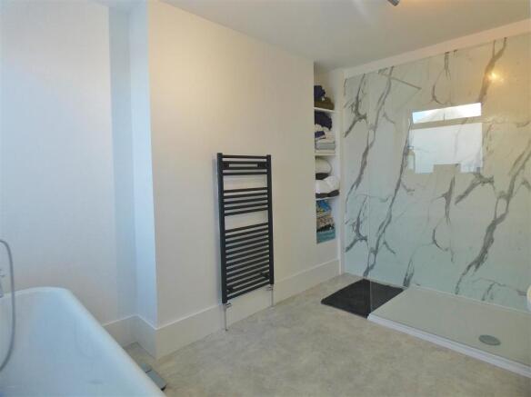 Bathroom/Shower Room
