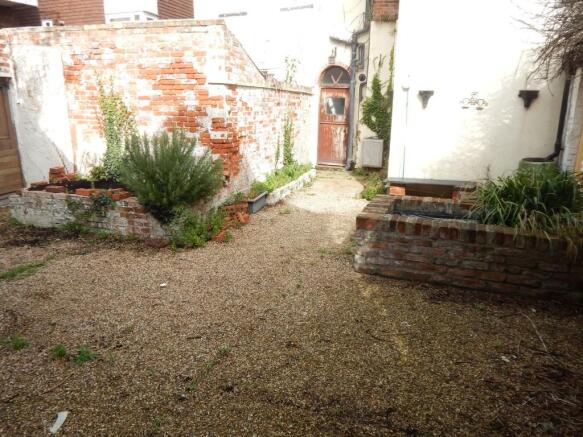 GARDEN