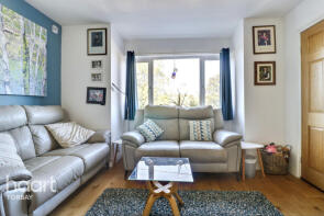 135, Barton Avenue, Paignton TQ3 3HY