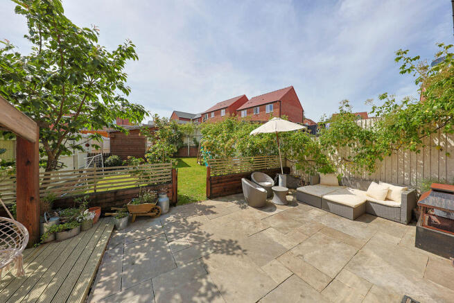 House in North East Derbyshire, Wingerworth - View 4