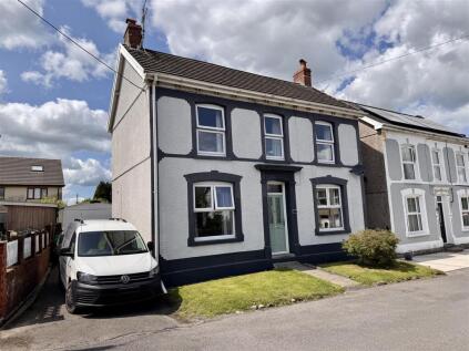 Railway Terrace, Cwmllynfell, Swansea