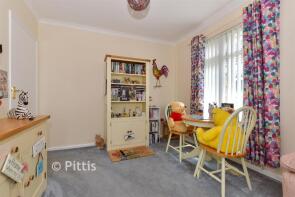 9, James Avenue, Sandown PO36 9NH