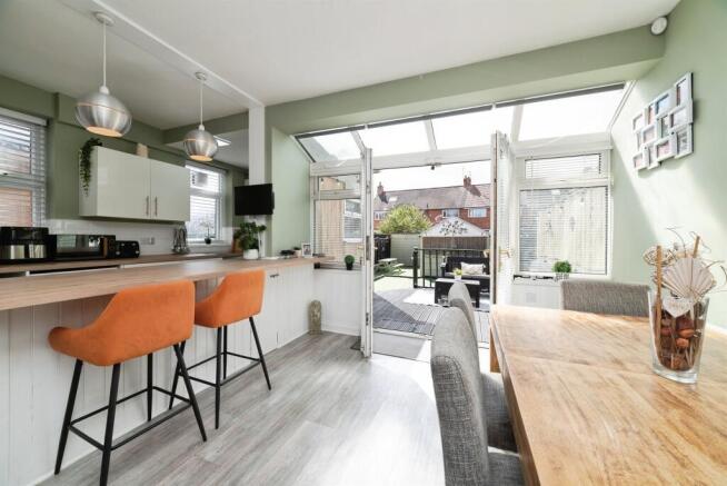 3 bed End of Terrace for sale Image 4