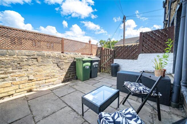 2 bed Terraced for sale Image 8