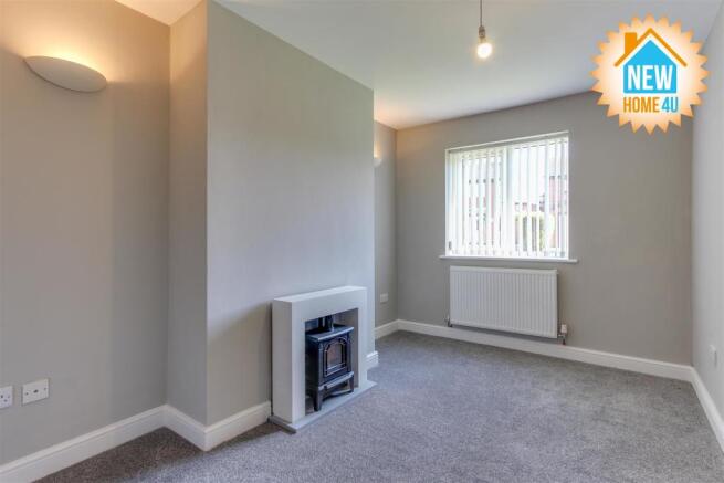 SITTING ROOM: