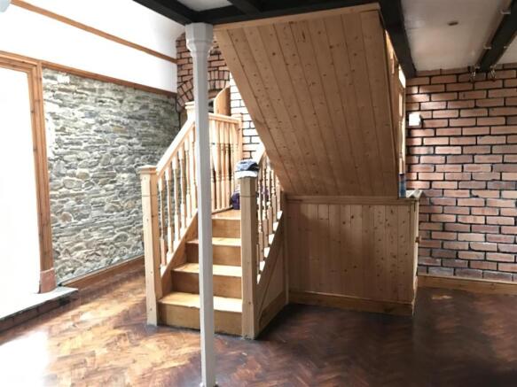 DINING HALL