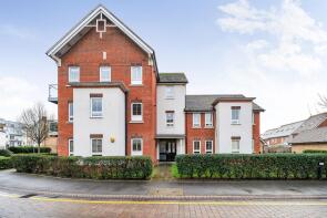 Flat 3, 2 Ember Court, Kingfisher Drive, Maidenhead SL6 8EL