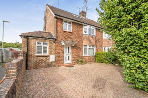 Saxon Crescent, Horsham, RH12