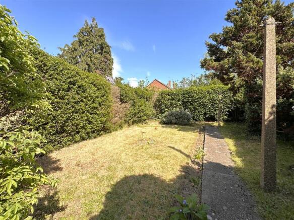 Garden 594