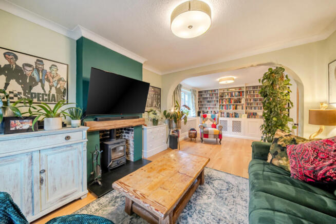 1382521-27-691da5...