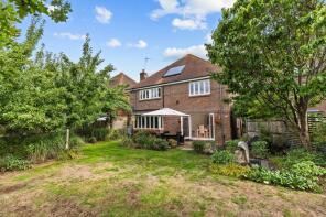 4, South Leas, Henfield Road, Horsham RH13 8GZ