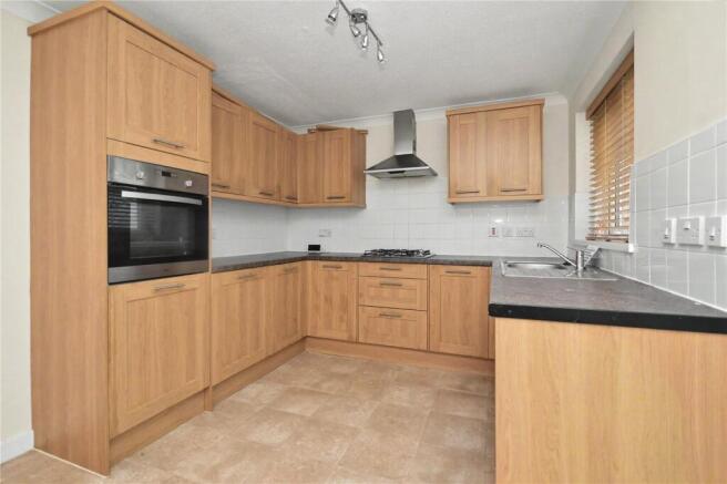 2 bed Semi-Detached for sale Image 4