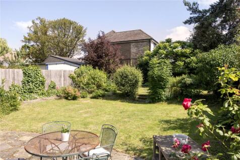 Church Road, Worcester Park, Surrey, KT4