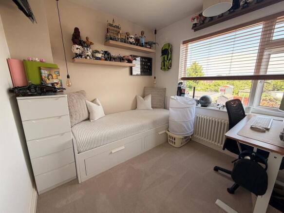 2 bed Semi-Detached for sale Image 9