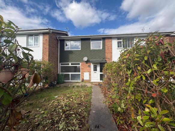 Woodchester, Yate, BS37 photo 4