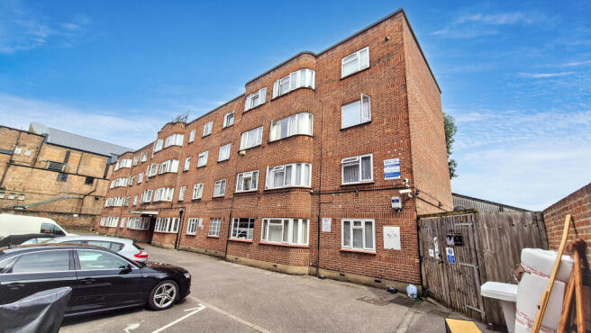 Flat 47 Bridge Court, Lea Bridge Road, Leyton, London, E10 7JS