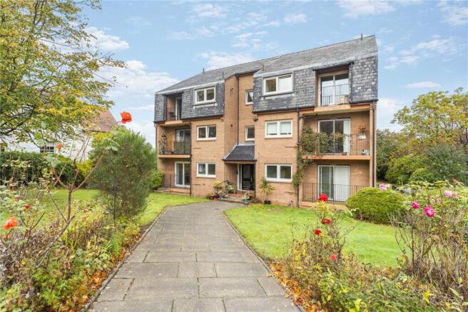 2-bed flat on 2 Lamb Court, Dirleton Avenue, North Berwick, East Lothian, EH39 4BH, £275,000