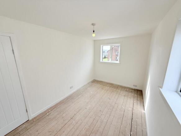 114 Lochside Road, Dumfries, DG2 0LU - Braidwoods 