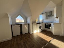 3, 9 Welbeck House, Cecil Road, Bournemouth BH5 1DU