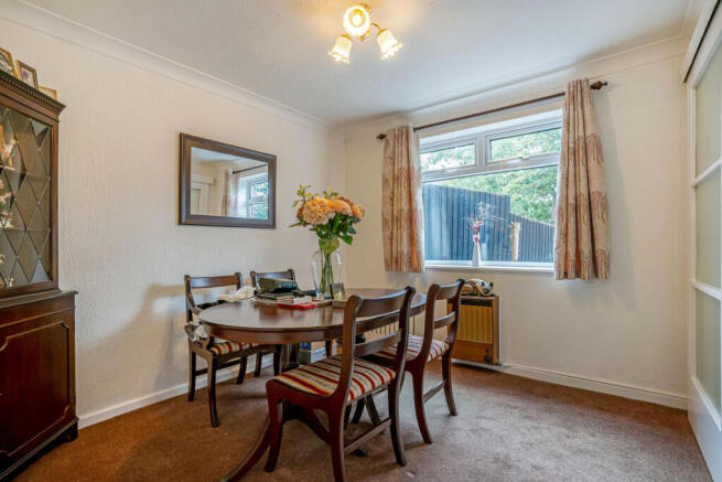 3 bed Semi-Detached for sale Image 7