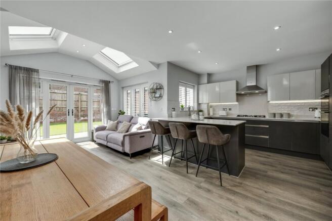 Kitchen/Dining