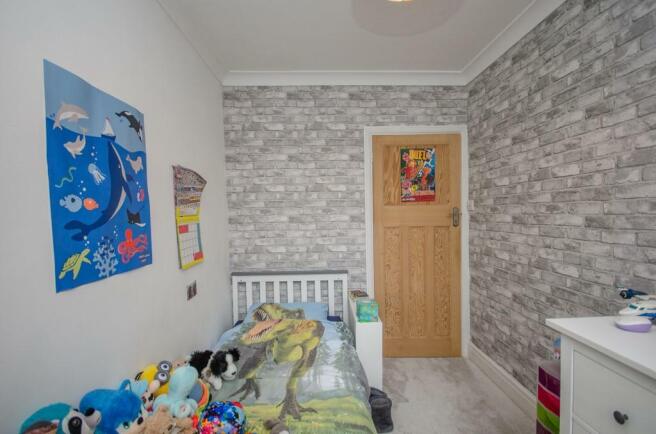 Bedroom three pic 2.jpg