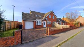 Holmleigh, Hall Terrace, Willington DL15 0QN