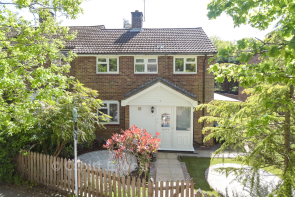 31, The Rise, Pound Hill, Crawley RH10 7EN