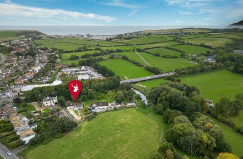 West Bay Road, Bridport