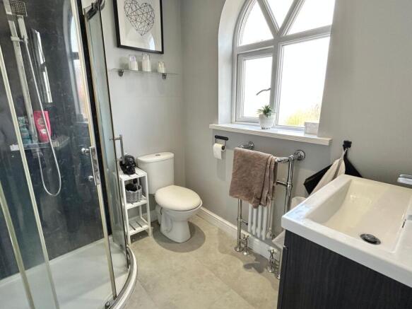 3 bed Detached for sale Image 11