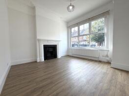 First Floor Flat, 15, Lascotts Road, Wood Green, London N22 8JG