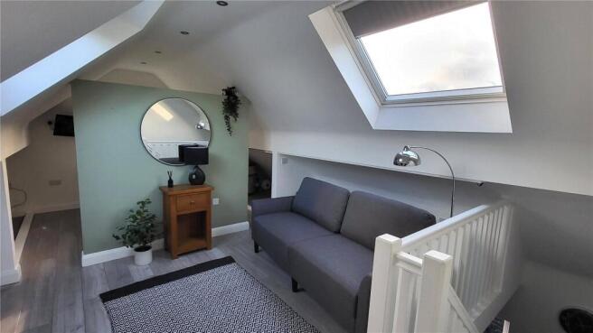 1 bed House to rent Image 5