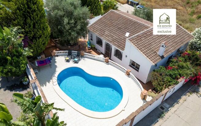 villa-for-sale-mondr