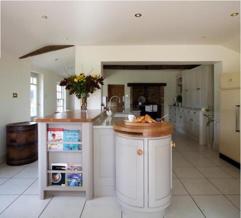 Kitchen_Panorama1.jpg