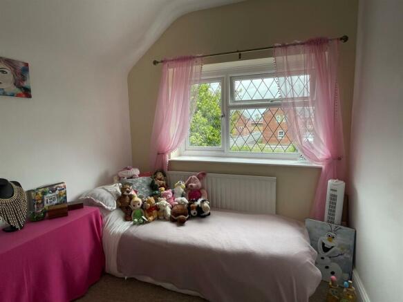 Bedroom.,.jpg