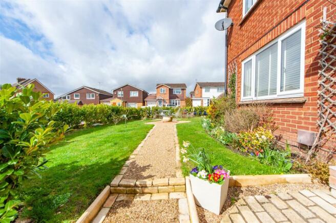 Front Garden.jpg